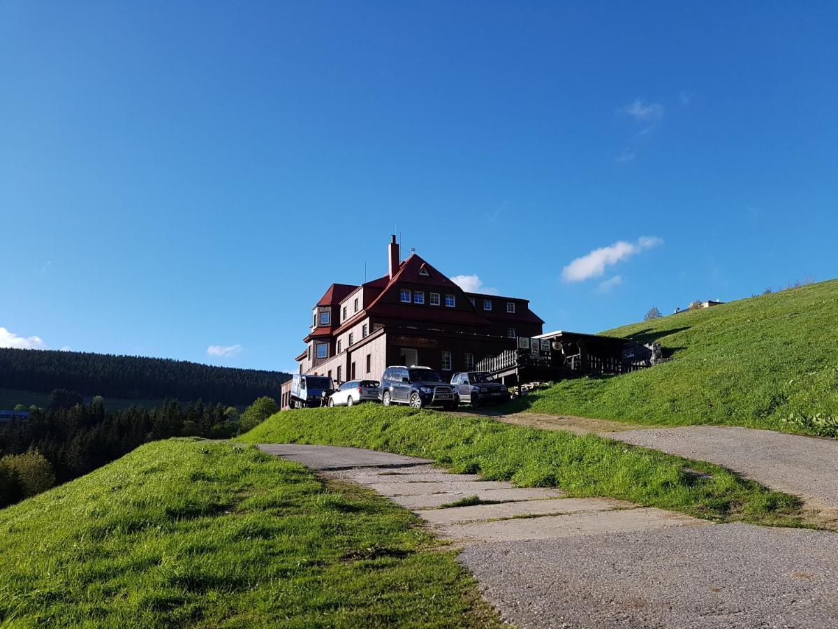 Capkova Chata Hotel Pec pod Snezkou Exterior photo